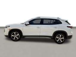 Volkswagen Tiguan SE 2.0T FWD 2026 — side view