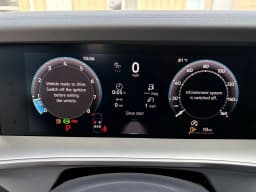 Volkswagen Tiguan SE 2.0T FWD 2026 — side view