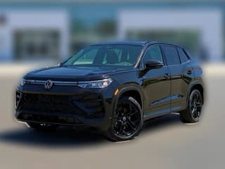 Volkswagen Tiguan SE R-Line Black 4MOTION Volkswagen Tiguan SE R-Line Black 4MOTION