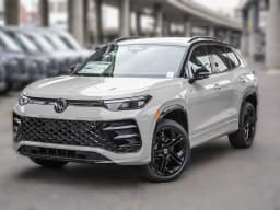 Volkswagen Tiguan SE R-Line Black 4MOTION 2026 — side view