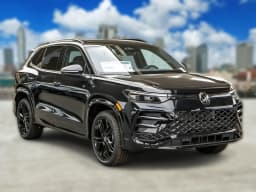 Volkswagen Tiguan SE R-Line Black 4MOTION 2026 — side view