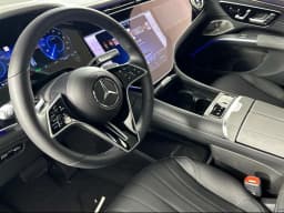 Mercedes-Benz EQS EQS 400 4MATIC SUV 2026 — side view
