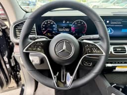 Mercedes-Benz GLS GLS 450 4MATIC SUV 2026 — side view