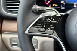 Mercedes-Benz GLS GLS 450 4MATIC SUV 2026 — side view