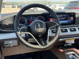 Mercedes-Benz GLS GLS 450 4MATIC SUV 2026 — side view