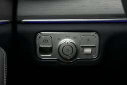 Mercedes-Benz GLS GLS 450 4MATIC SUV 2026 — side view