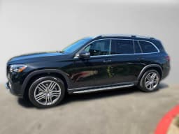 Mercedes-Benz GLS GLS 450 4MATIC SUV 2026 — side view
