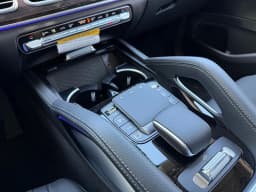 Mercedes-Benz GLS GLS 450 4MATIC SUV 2026 — side view