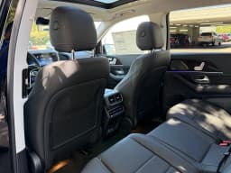Mercedes-Benz GLS GLS 450 4MATIC SUV 2026 — side view