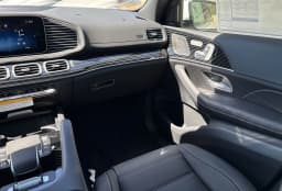 Mercedes-Benz GLS GLS 580 4MATIC SUV 2026 — side view