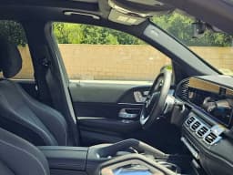 Mercedes-Benz GLS GLS 580 4MATIC SUV 2026 — side view
