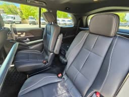 Mercedes-Benz GLS GLS 580 4MATIC SUV 2026 — side view