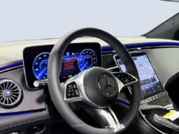 Mercedes-Benz EQE EQE 320 4MATIC SUV 2027 — side view