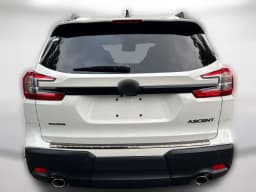 Subaru Ascent Premium 7-Passenger 2027 — side view