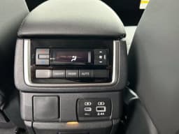 Subaru Ascent Premium 7-Passenger 2027 — side view