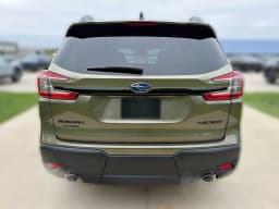 Subaru Ascent Premium 7-Passenger 2026 — side view