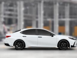Toyota Camry SE (Natl) 2026 — side view