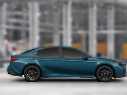 Toyota Camry SE (Natl) 2026 — side view