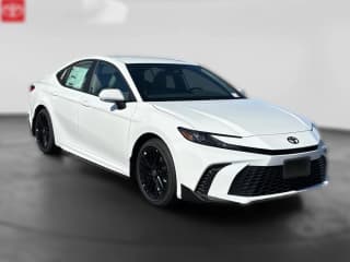 Toyota Camry SE (Natl) Toyota Camry SE (Natl)