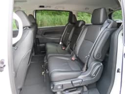 Honda Odyssey EX-L Auto 2026 — side view