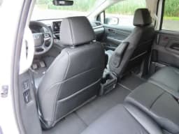Honda Odyssey EX-L Auto 2026 — side view