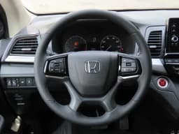 Honda Odyssey EX-L Auto 2026 — side view