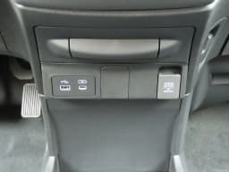 Honda Odyssey EX-L Auto 2026 — side view