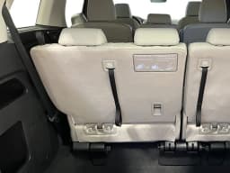 Honda Odyssey EX-L Auto 2026 — side view