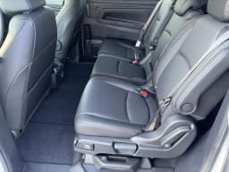 Honda Odyssey Sport-L Auto 2026 — side view