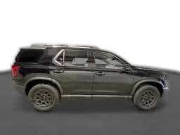 Honda Passport TrailSport Elite Blackout AWD 2026 — side view