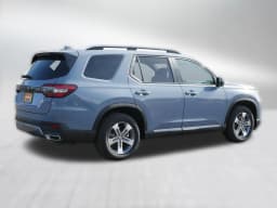 Honda Pilot EX-L AWD 2026 — side view