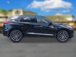 Acura RDX w/Advance Package SH-AWD 2026 — side view