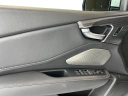 Acura RDX w/Advance Package SH-AWD 2026 — side view