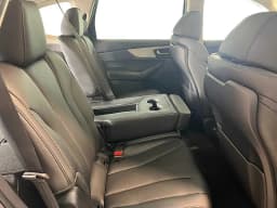 Acura MDX Base SH-AWD 2026 — side view