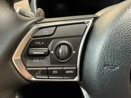 Acura MDX Base SH-AWD 2026 — side view