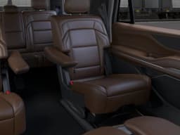 Lincoln Navigator Reserve 4x4 2026 — side view
