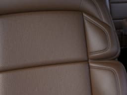 Lincoln Navigator Reserve 4x4 2026 — side view