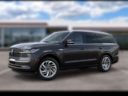 Lincoln Navigator Reserve 4x4 2027 — side view