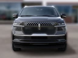 Lincoln Navigator Reserve 4x4 2027 — side view