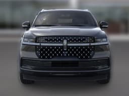 Lincoln Navigator Black Label 4x4 2026 — side view
