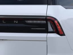 Lincoln Navigator Black Label 4x4 2026 — side view