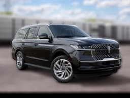Lincoln Navigator Premiere 4x4 2027 — side view