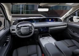 Lincoln Navigator Premiere 4x4 2027 — side view