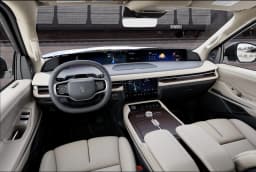 Lincoln Navigator Premiere 4x4 2027 — side view