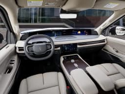 Lincoln Navigator Premiere 4x4 2027 — side view
