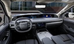 Lincoln Navigator Premiere 4x4 2027 — side view