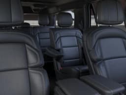 Lincoln Navigator L Reserve 4x4 2026 — side view
