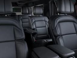 Lincoln Navigator L Reserve 4x4 2027 — side view
