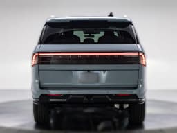 Lincoln Navigator L Reserve 4x4 2027 — side view