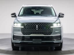 Lincoln Navigator L Reserve 4x4 2027 — side view